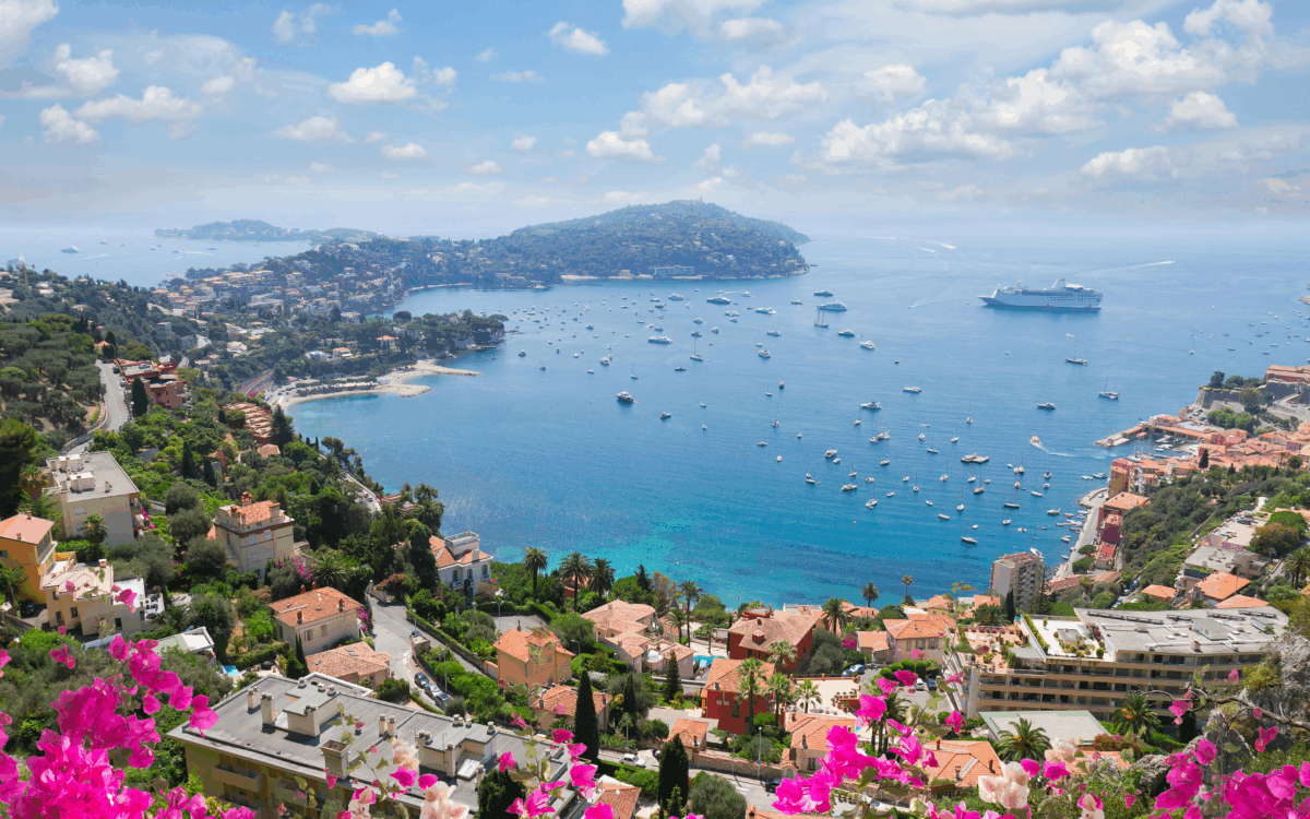 private jet to france, asm charter - private jet charter to france