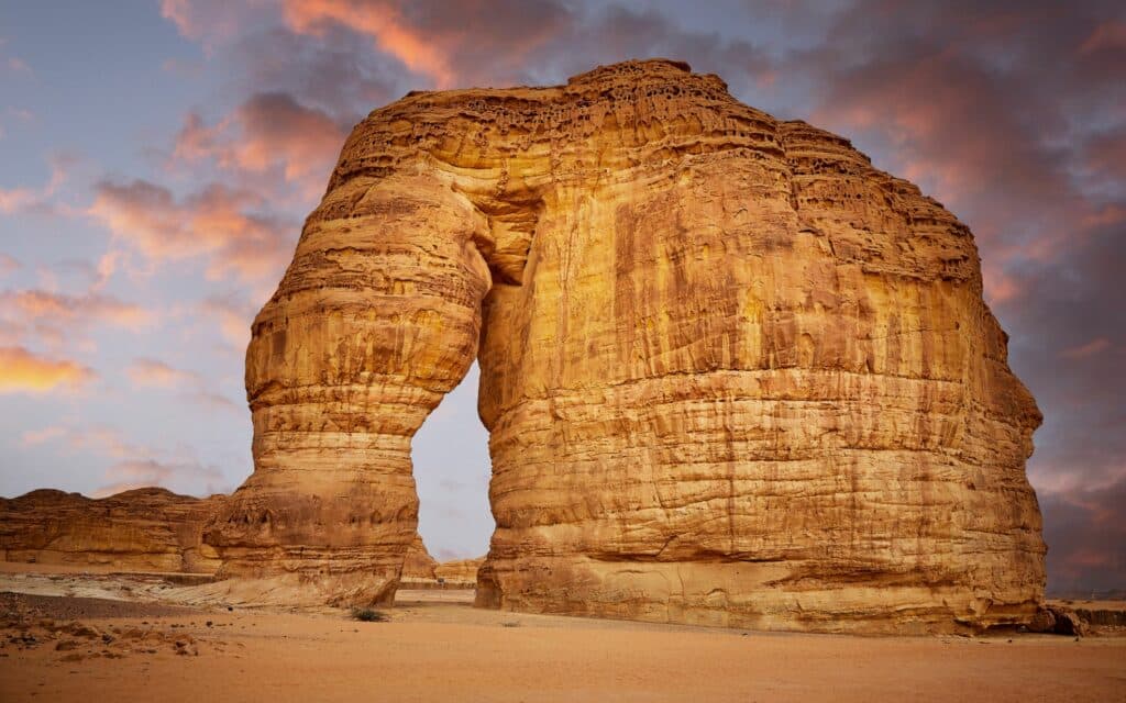 Private Jet to AlUla: Private jet