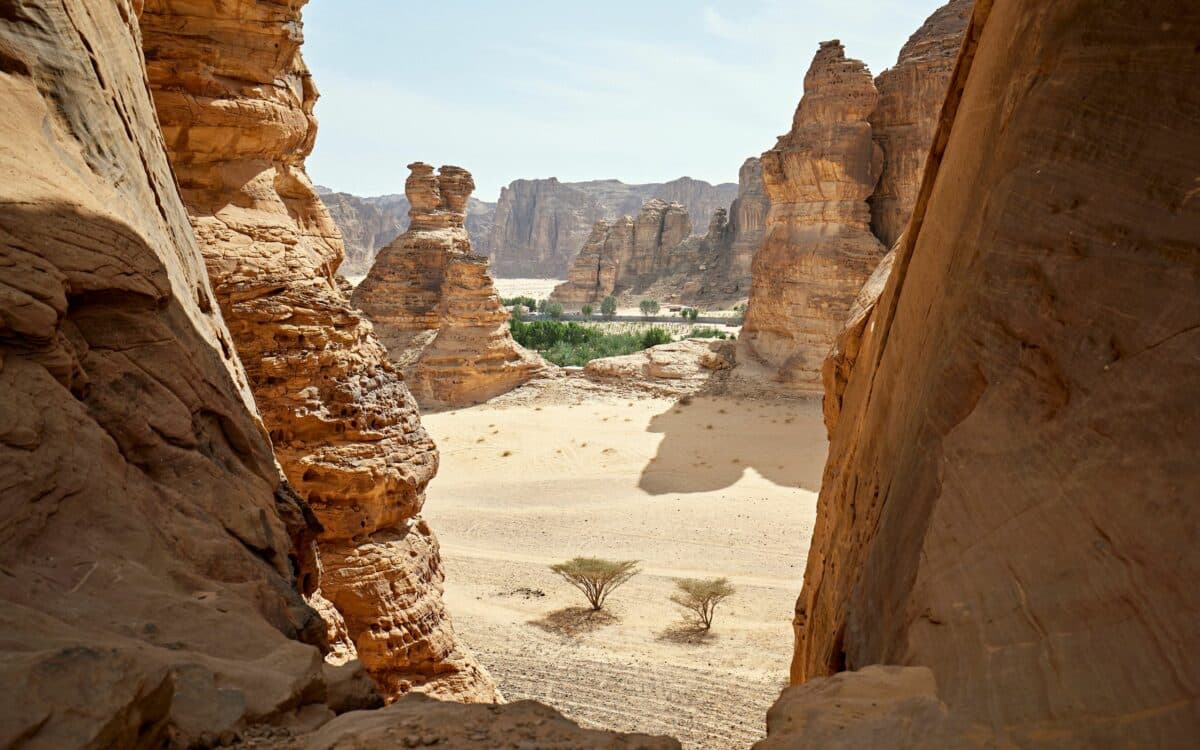 Private Jet to AlUla: Your Fast Lane to Saudi Arabia’s Open-Air Museum